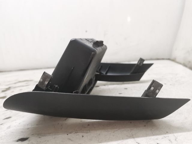 bontott KIA PRO Első Tároló Rekesz