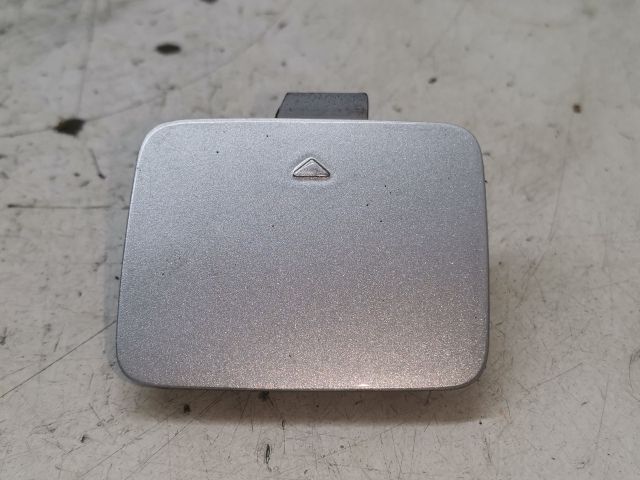 bontott KIA PRO Hátsó Vonószem Burkolat