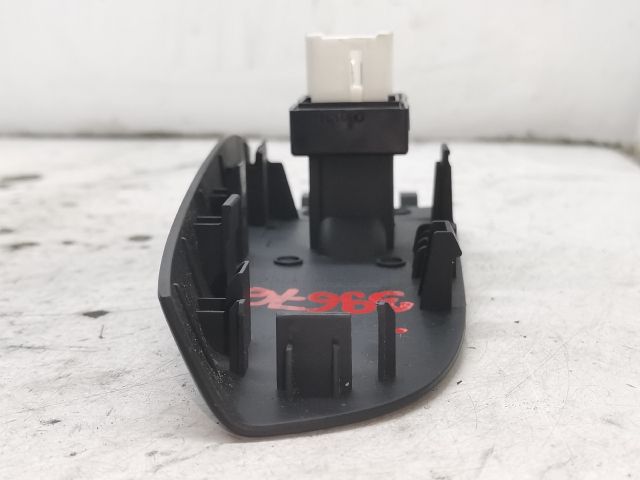 bontott KIA PRO Jobb első Ablakemelő Kapcsoló