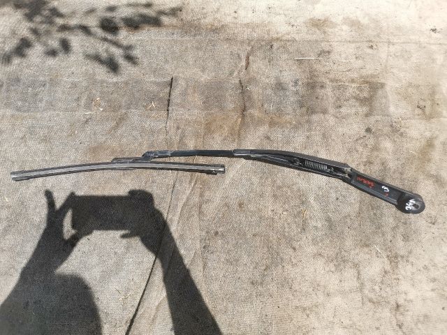 bontott KIA PRO Jobb első Ablaktörlő Kar