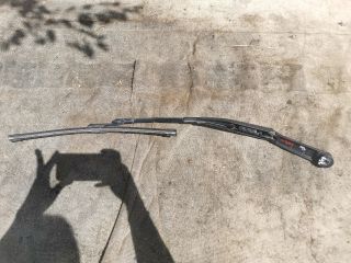 bontott KIA PRO Jobb első Ablaktörlő Kar