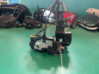 bontott KIA PRO Jobb első Ajtózár