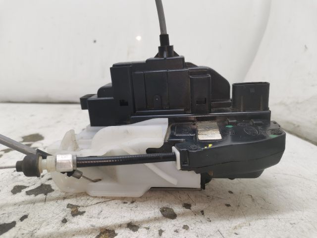 bontott KIA PRO Jobb első Ajtózár