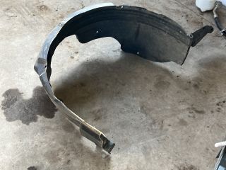 bontott KIA PRO Jobb első Dobbetét (Kerékjárati, Műanyag)