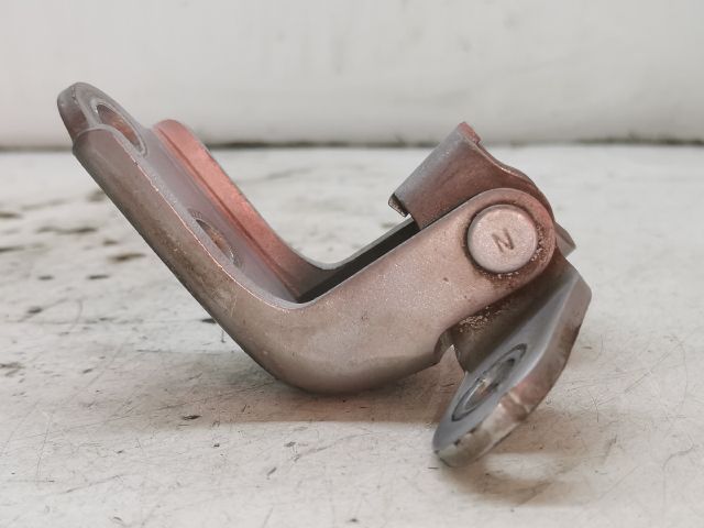 bontott KIA PRO Jobb első Felső Zsanér