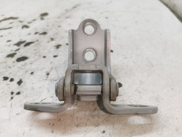 bontott KIA PRO Jobb első Felső Zsanér