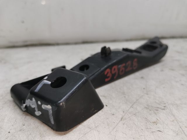 bontott KIA PRO Jobb első Oldal Lökhárító Tartó (Műanyag)