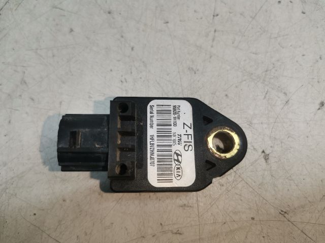 bontott KIA PRO Jobb első Ütközés Érzékelő (Homlokfalon)