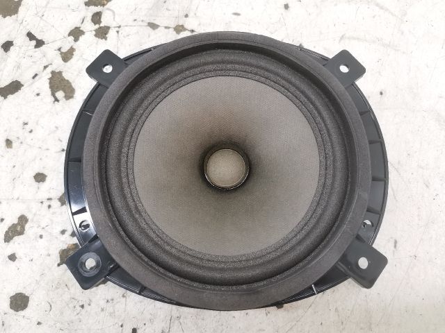 bontott KIA PRO Jobb hátsó Hangszóró