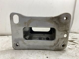 bontott KIA PRO Jobb Lökhárító Tartó Nyúlványvég