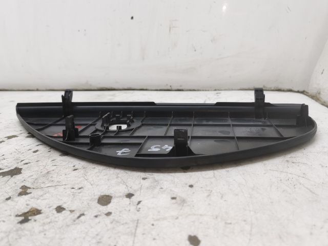 bontott KIA PRO Jobb Műszerfal Oldalkárpit