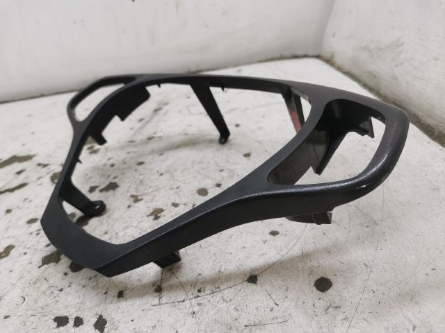 bontott KIA PRO Kormányközép Burkolat