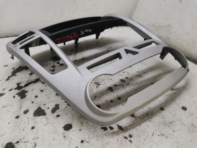 bontott KIA PRO Középkonzol Keret