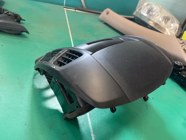 bontott KIA PRO Középső Szellőző