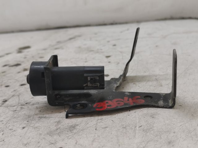 bontott KIA PRO Motorháztető Ajtó Kapcsoló