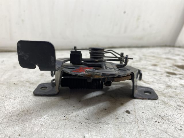 bontott KIA PRO Motorháztető Zárszerkezet