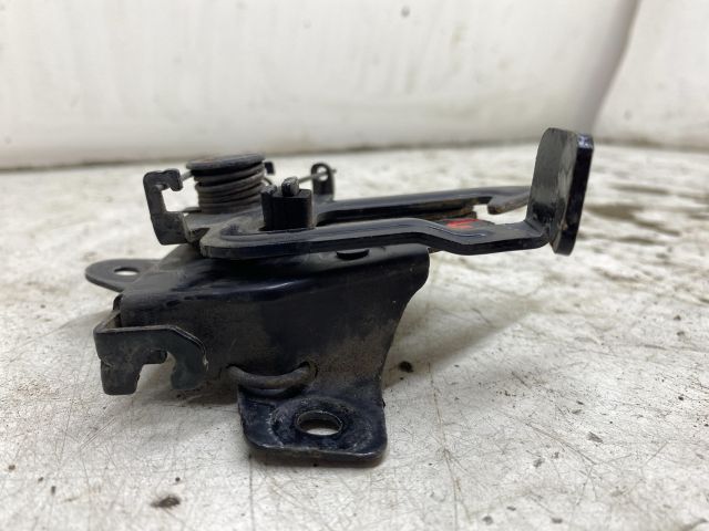 bontott KIA PRO Motorháztető Zárszerkezet