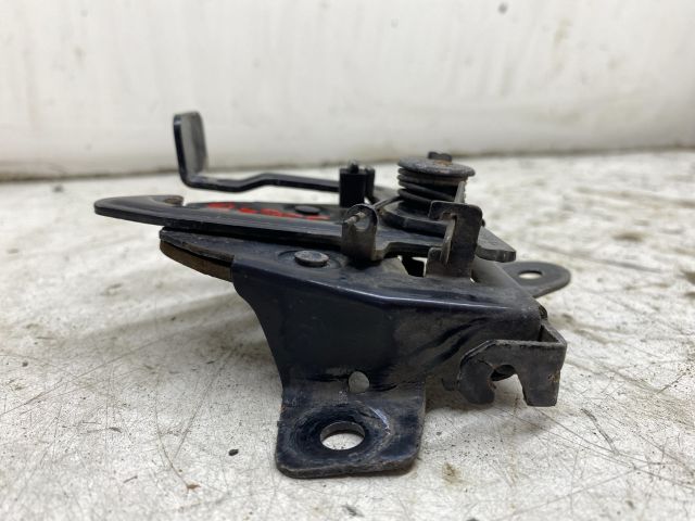 bontott KIA PRO Motorháztető Zárszerkezet