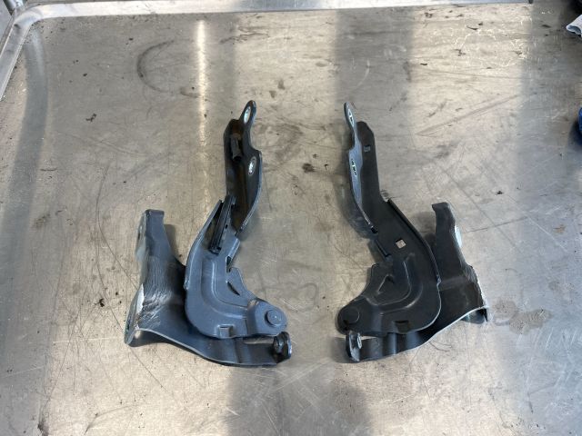 bontott KIA PRO Motorháztető Zsanér Pár