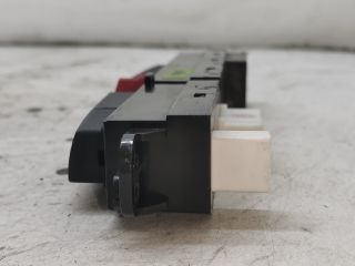 bontott KIA PRO Vészvillogó Kapcsoló