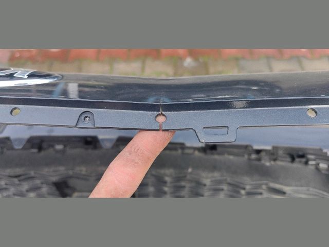 bontott KIA PROCEED Első Lökhárító (Üresen)