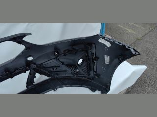 bontott KIA PROCEED Első Lökhárító (Üresen)