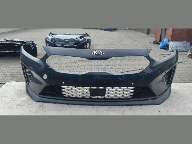 bontott KIA PROCEED Első Lökhárító (Üresen)