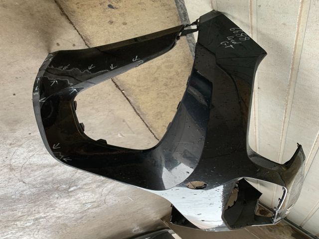 bontott KIA PROCEED Első Lökhárító (Üresen)