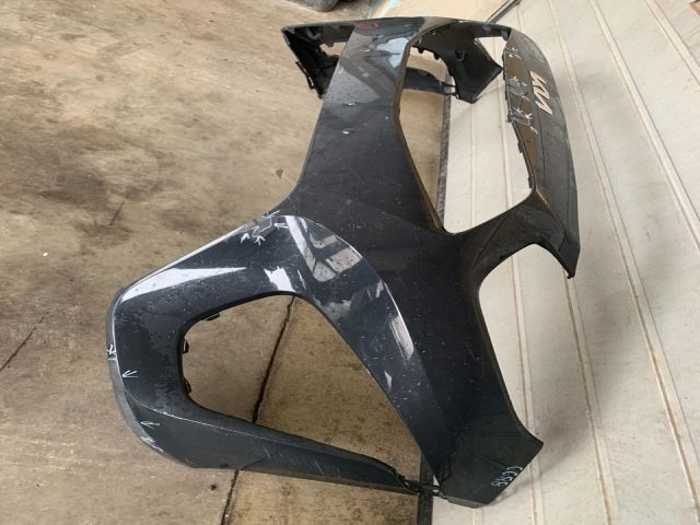 bontott KIA PROCEED Első Lökhárító (Üresen)