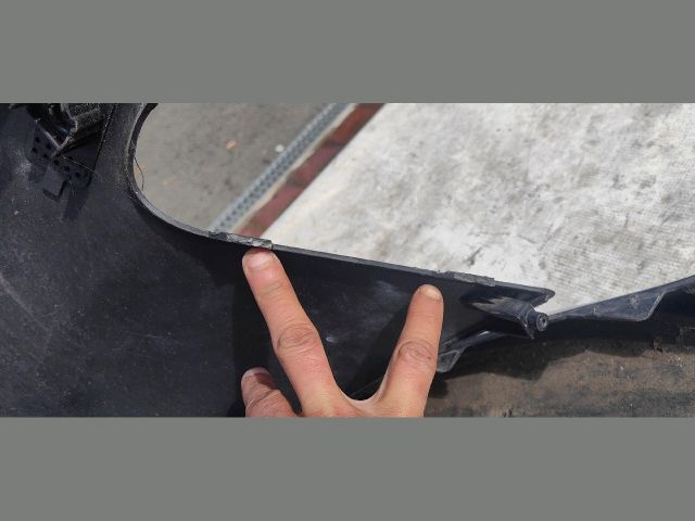 bontott KIA PROCEED Első Lökhárító (Üresen)