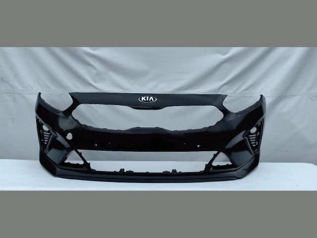 bontott KIA PROCEED Első Lökhárító (Üresen)