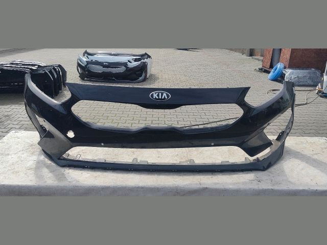 bontott KIA PROCEED Első Lökhárító (Üresen)