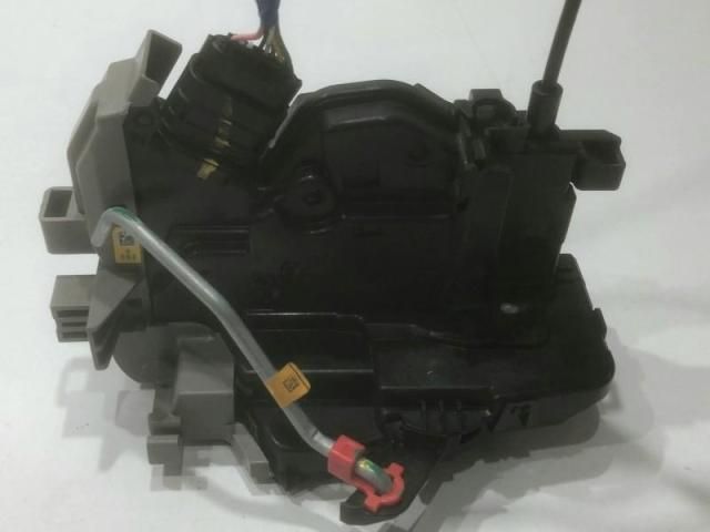 bontott KIA PROCEED Jobb hátsó Ajtózár