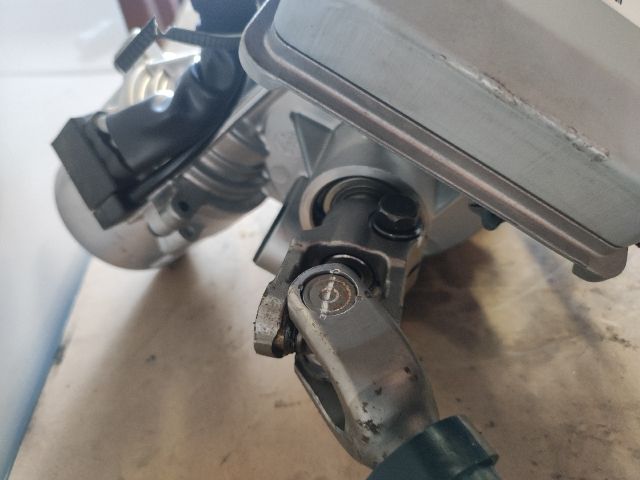 bontott KIA PROCEED Kormányoszlop