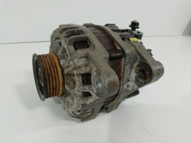 bontott KIA RIO Generátor