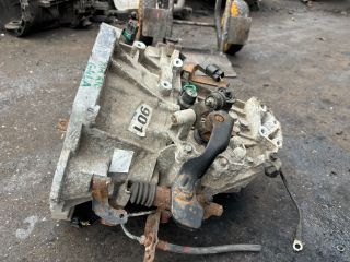 bontott KIA RIO Váltó (Mechanikus)