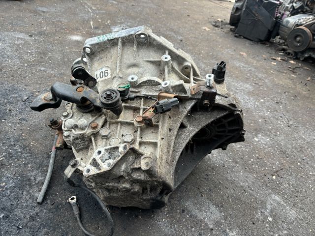 bontott KIA RIO Váltó (Mechanikus)