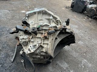 bontott KIA RIO Váltó (Mechanikus)