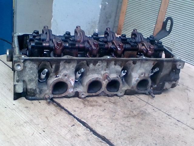 bontott KIA RIO Hengerfej