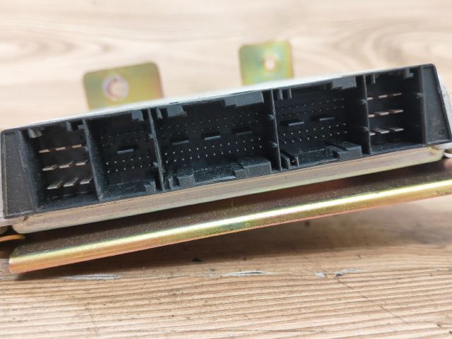 bontott KIA RIO Motorvezérlő