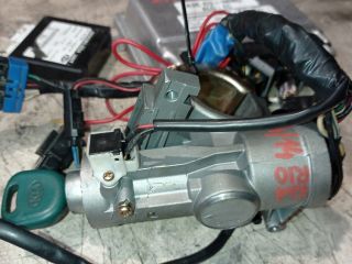 bontott KIA RIO Motorvezérlő