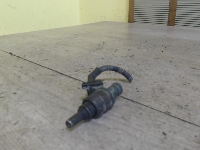 bontott KIA RIO Porlasztó (1 db)