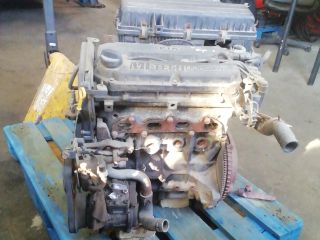 bontott KIA RIO Motor (Fűzött blokk hengerfejjel)