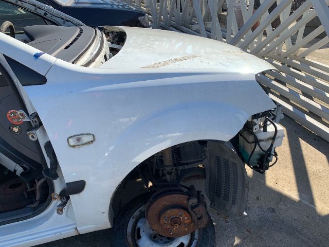 bontott KIA RIO Jobb hátsó Féknyereg Munkahengerrel