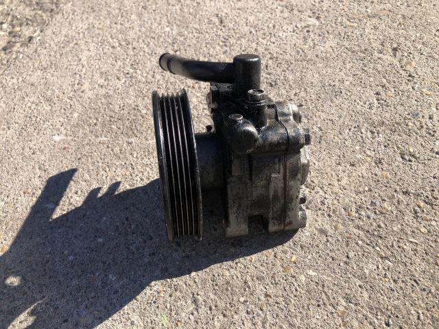 bontott KIA RIO Kormányszervó Motor (Hidraulikus)