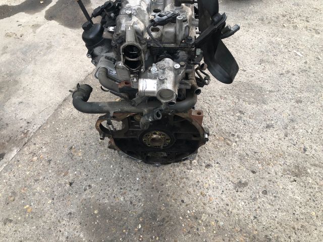 bontott KIA RIO Motor (Fűzött blokk hengerfejjel)