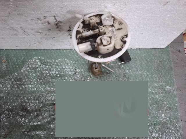 bontott KIA RIO Üzemanyag Szivattyú