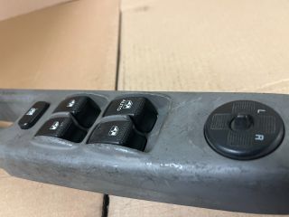 bontott KIA RIO Ablakemelő és Tükör Kapcsoló