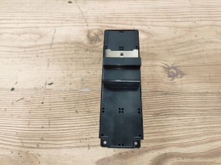 bontott KIA RIO Ablakemelő Kapcsoló Négyes / Kettes