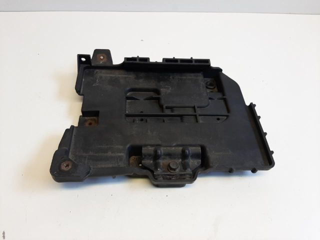 bontott KIA RIO Akkumulátor Tartó